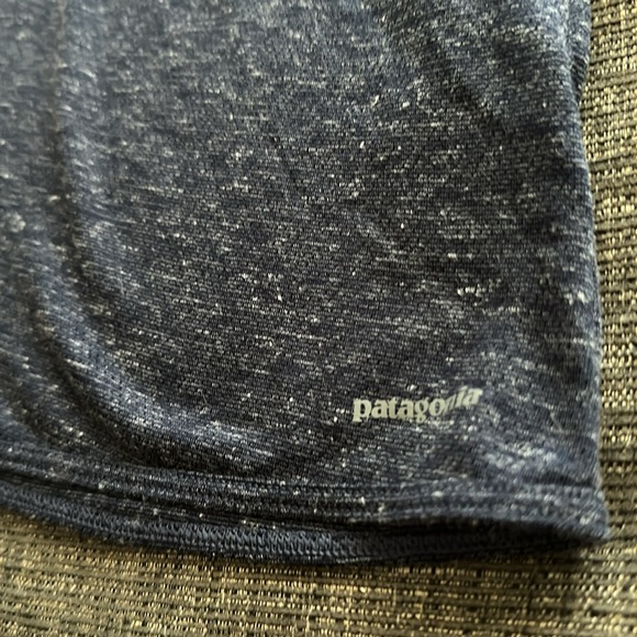 Patagonia Mindflow Short Sleeve Top, Large - Picture 5 of 6